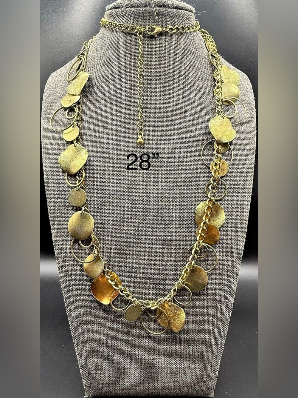 254. Vintage Style Gold Tone Coin & Interlocking Ring Charm Statement Necklace